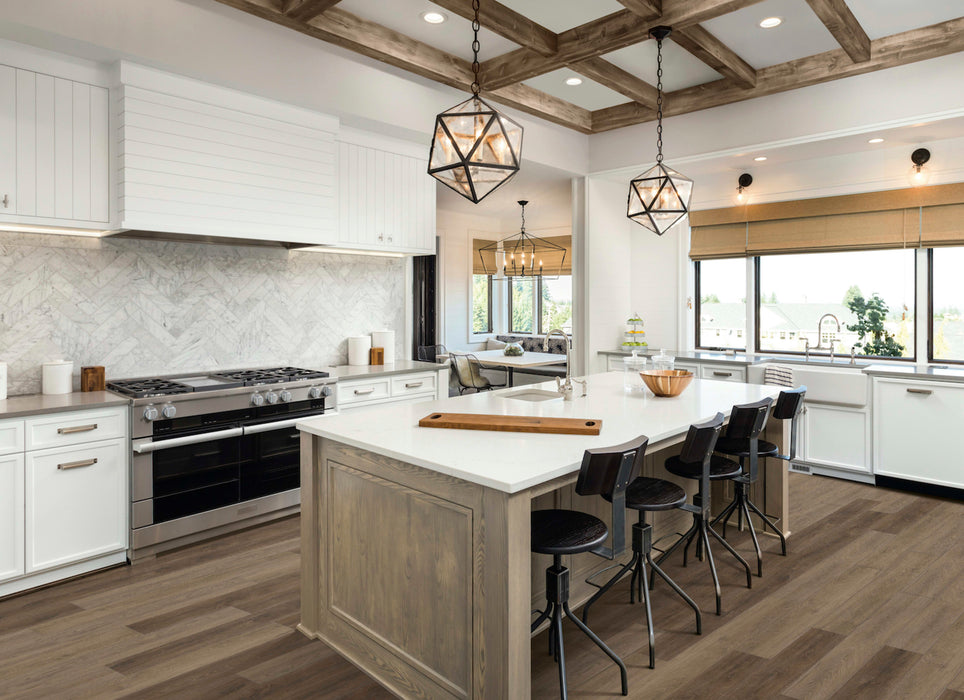 7 Series in Autumn Oak