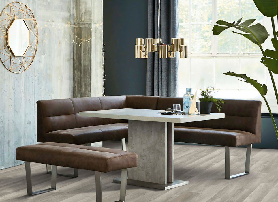 5 Series in Flannel Pine