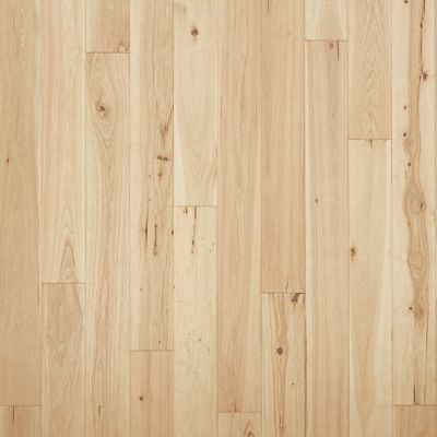 Cascade Hills in Pale Honey Hickory