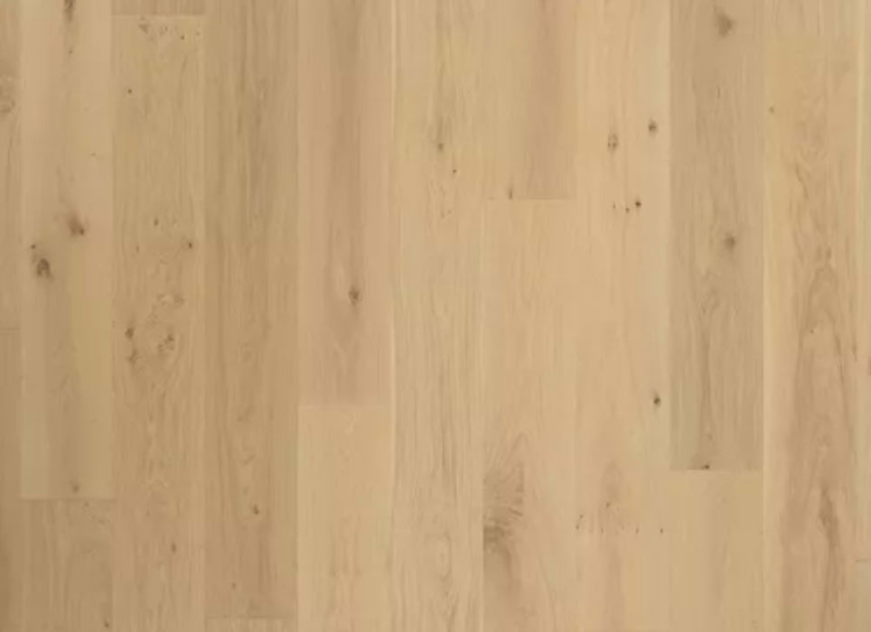 The Gault Estate in Antiqued Lace Oak