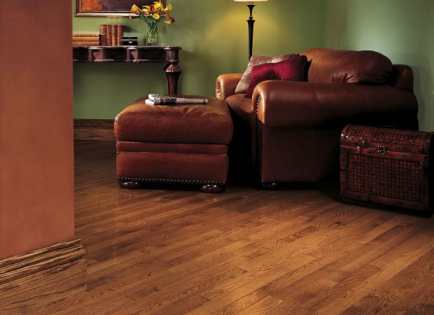 Westchester Red Oak Solid in Gunstock 2-1/4" | Bruce