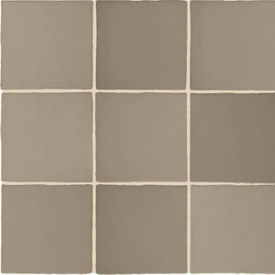 Farrier in Grullo Square