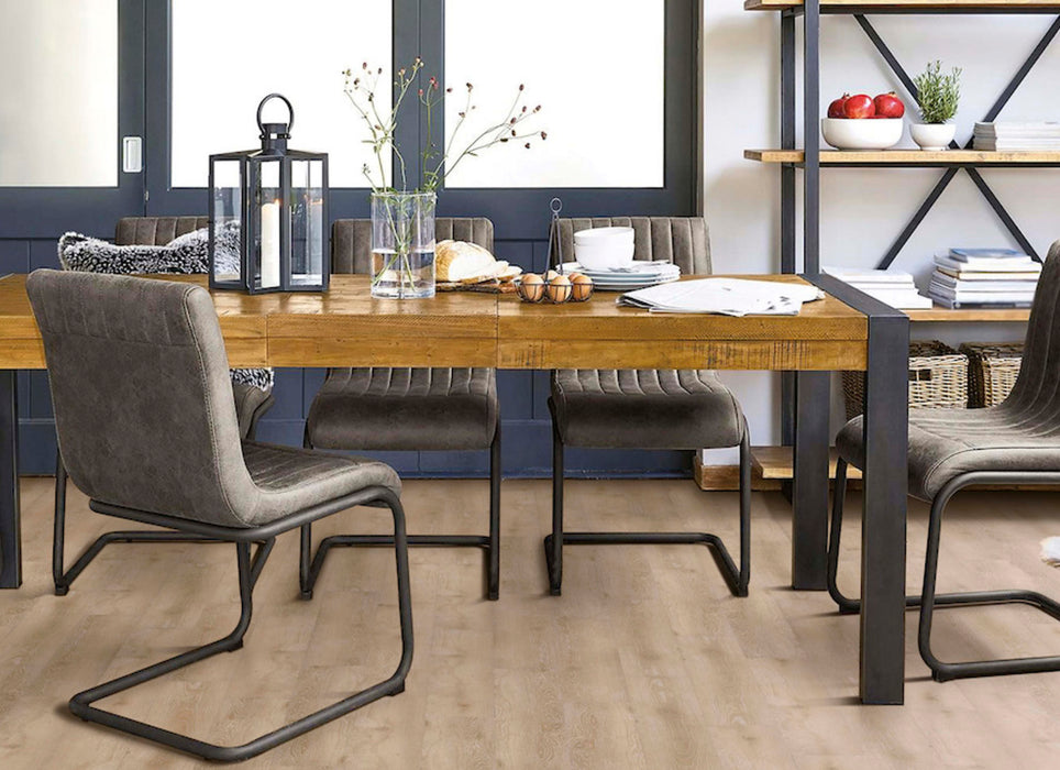 Alpha Collection in Barley Oak